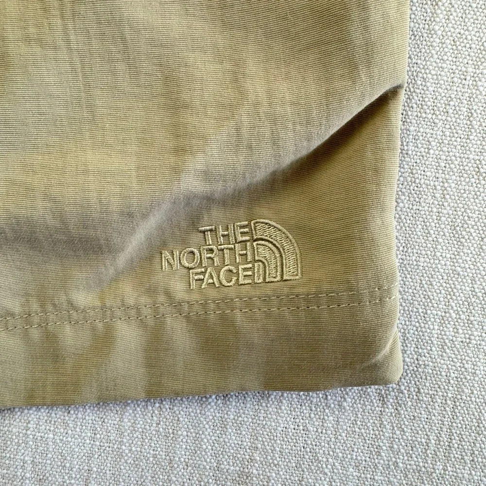 The North Face Mens Horizon‎ Cargo Shorts Tan Khaki Nylon Hiking Size 40